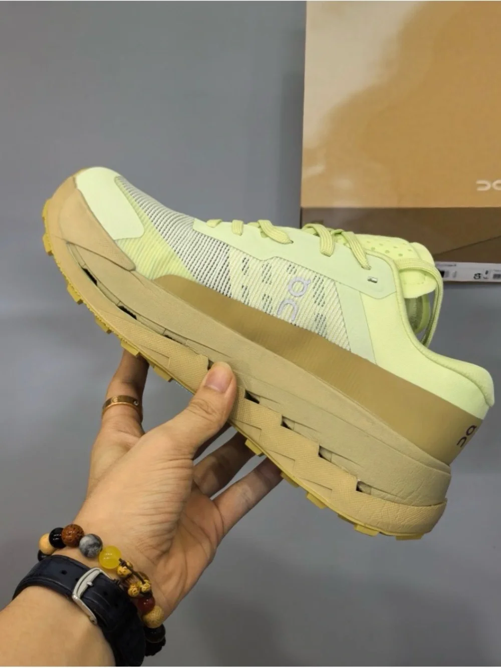 Cloudultra 3 woman’s Sneakers - Pale Yellow & Tan